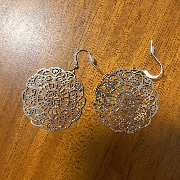 Boutique Earrings - Picture 3 of 3